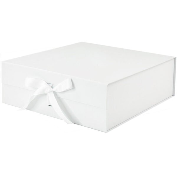 White Large Square Magnetic Gift Boxes With Changeable Ribbon