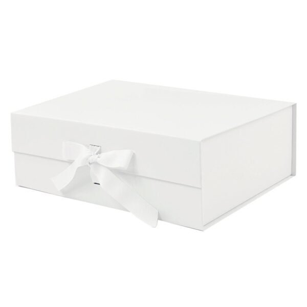 white-a4-deep-magnetic-gift-boxes-with-changeable-ribbon.jpg white-a4-deep-magnetic-gift-boxes-with-changeable-ribbon.jpg